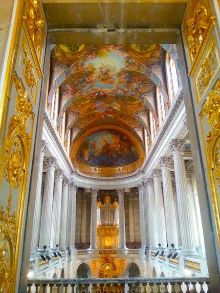 The interior of the chapel at the Château de Versailles.